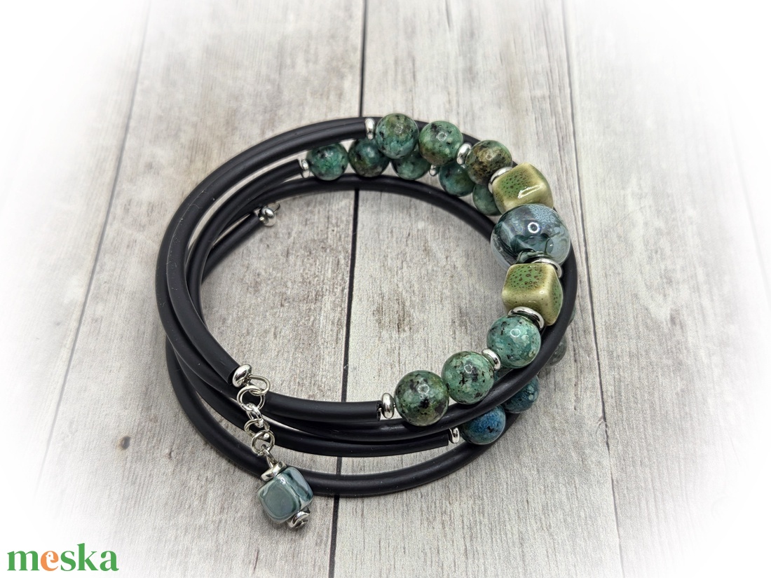 Afrikai türkiz karkötő - ékszer - karkötő - széles karkötő - Meska.hu