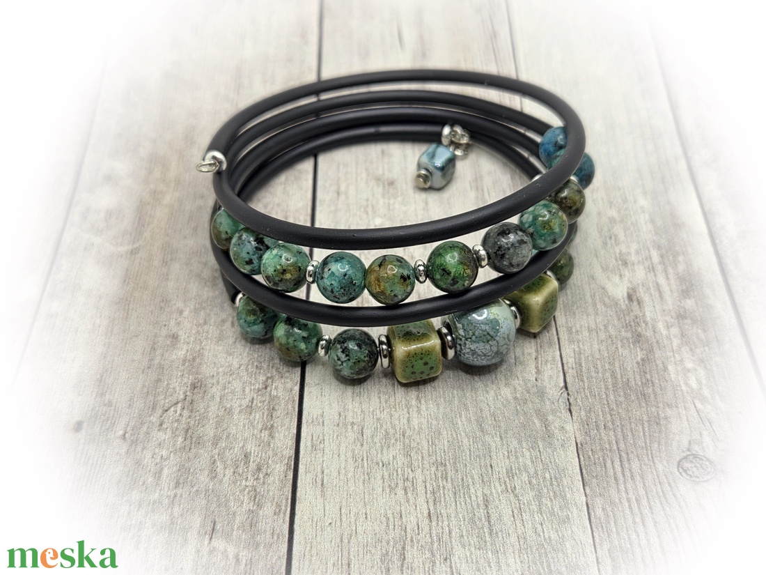 Afrikai türkiz karkötő - ékszer - karkötő - széles karkötő - Meska.hu