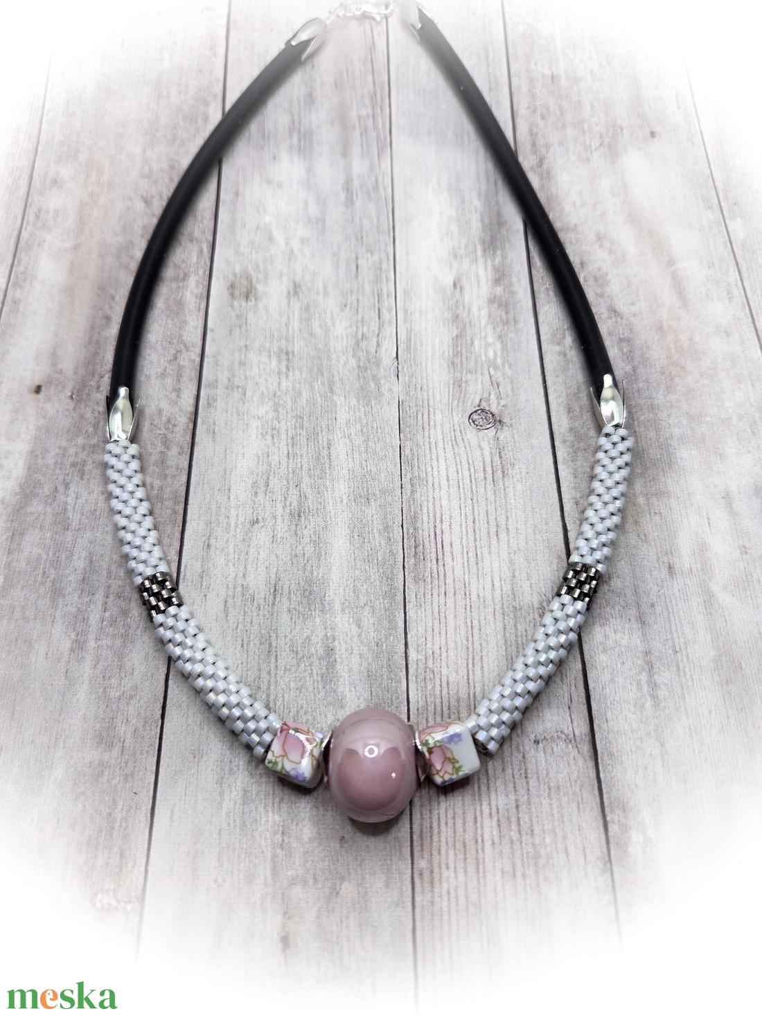 Kerámia gyöngyös fehér nyaklánc - ékszer - nyaklánc - gyöngyös nyaklánc - Meska.hu