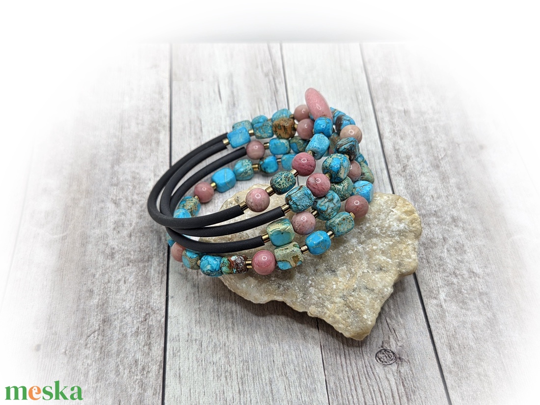 Jáspis-rodonit karkötő - ékszer - karkötő - memóriadrótos karkötő - Meska.hu