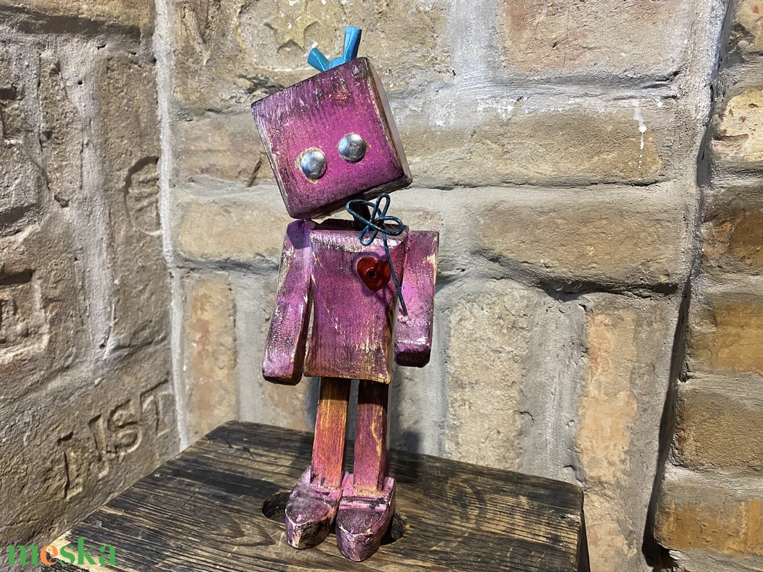 Fa Kisasszony rózsaszínben - művészet - makett, modell - Meska.hu