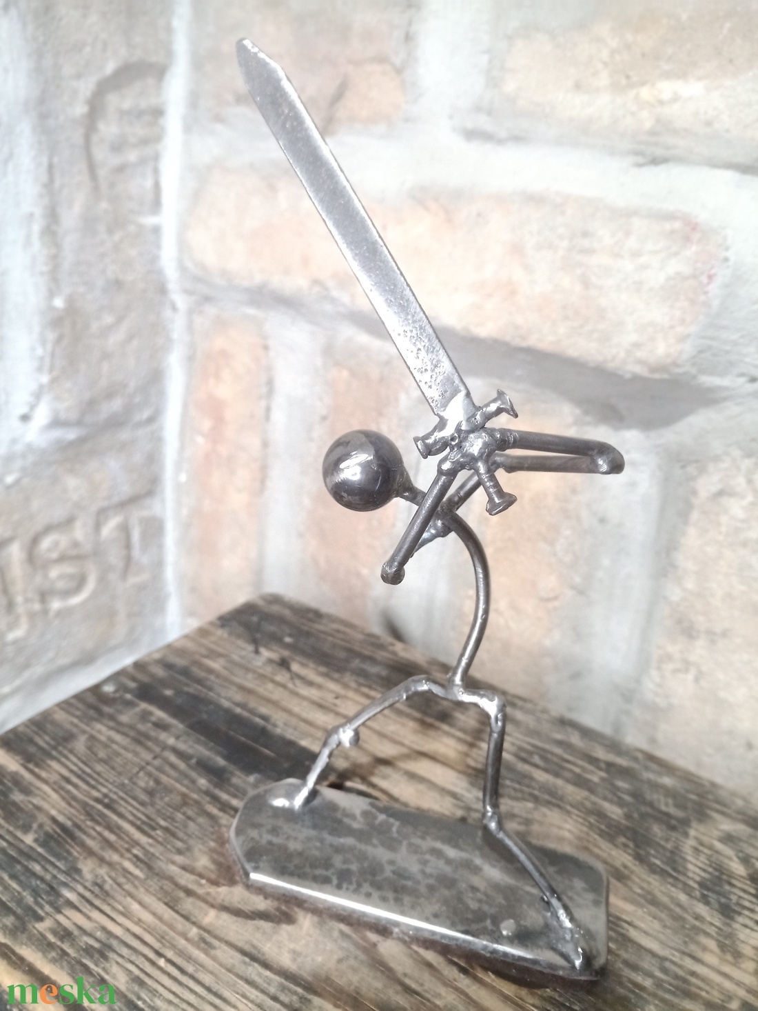 Fém harcos-karddal - otthon & életmód - dekoráció - dísztárgy - Meska.hu