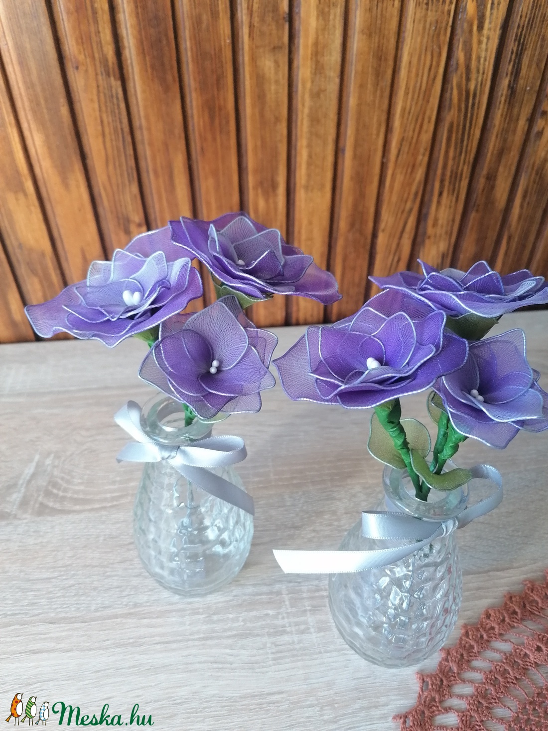 Lila virágcsokor vázával - asztaldísz, harisnyavirág, örökvirág - otthon & lakás - dekoráció - Meska.hu