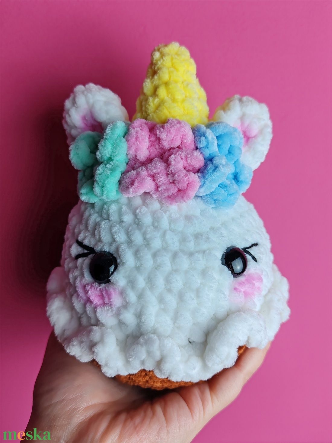 Unikornis Cupcake Muffin Horgolt  - Egyedi Kézműves Dekoráció vagy Ajándék - játék & sport - plüssállat & játékfigura - más figura - Meska.hu
