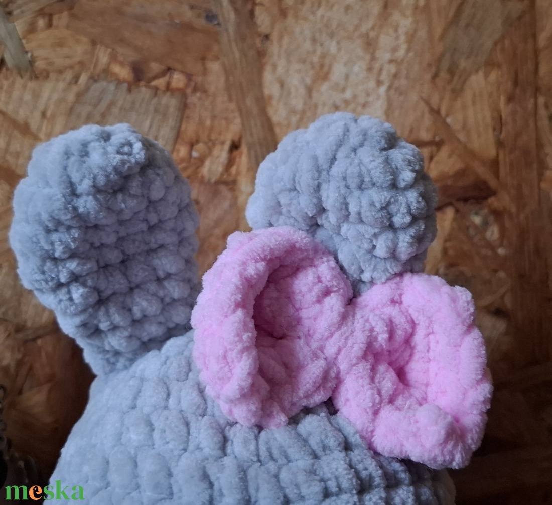 Amigurumi nyuszi - játék & sport - plüssállat & játékfigura - nyuszi - Meska.hu