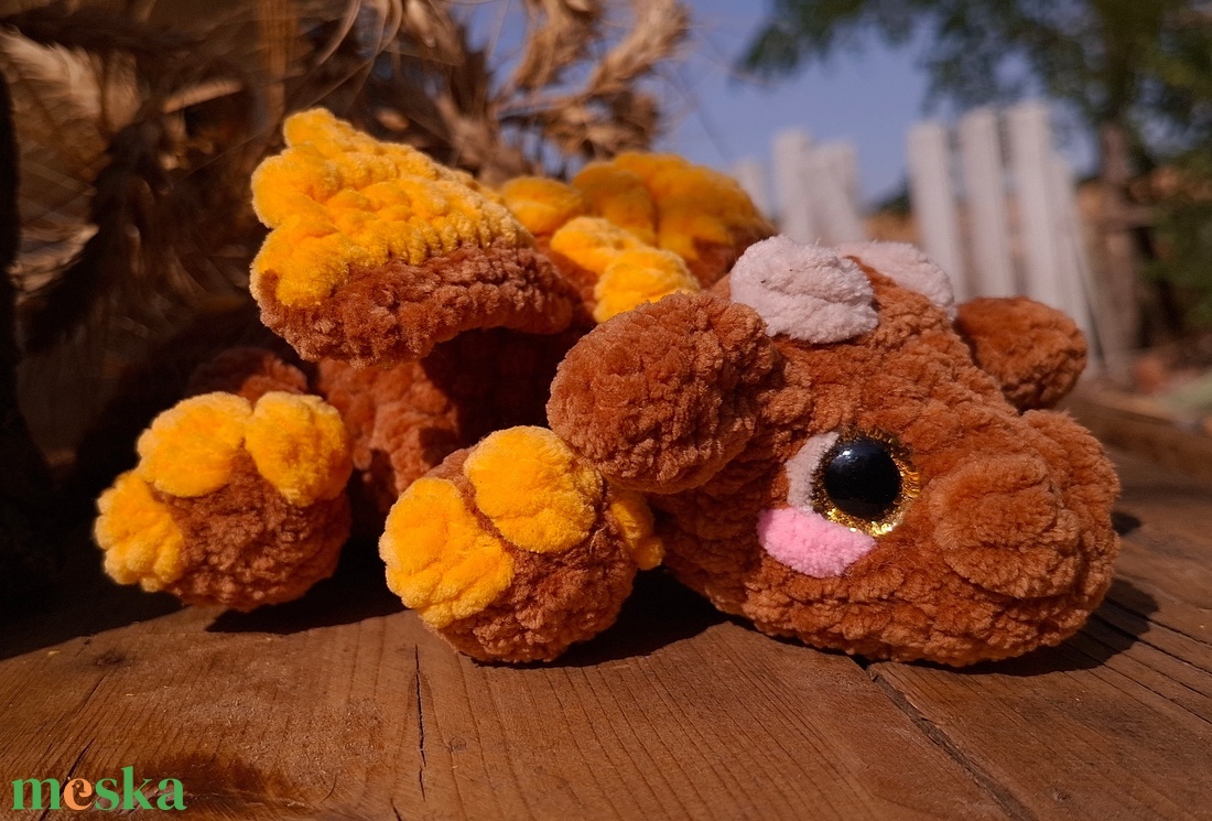 Őszi sárkány - játék & sport - plüssállat & játékfigura - más figura - Meska.hu