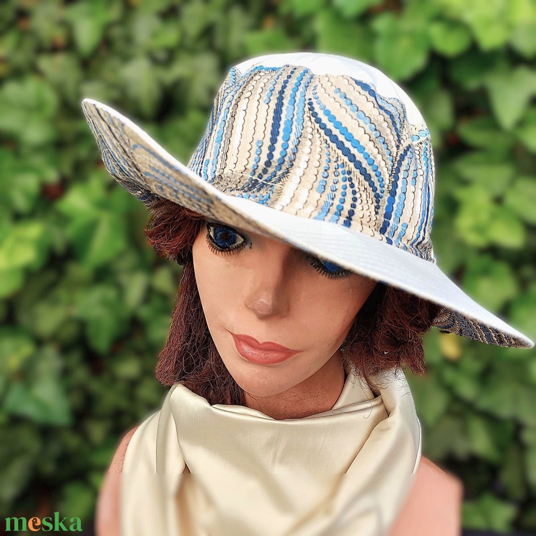 Gabi fazon / nyári nagyszélű varrott kalap, kombinált / fehér- kék, beige design mintás - ruha & divat - sál, sapka, kendő - kalap - Meska.hu