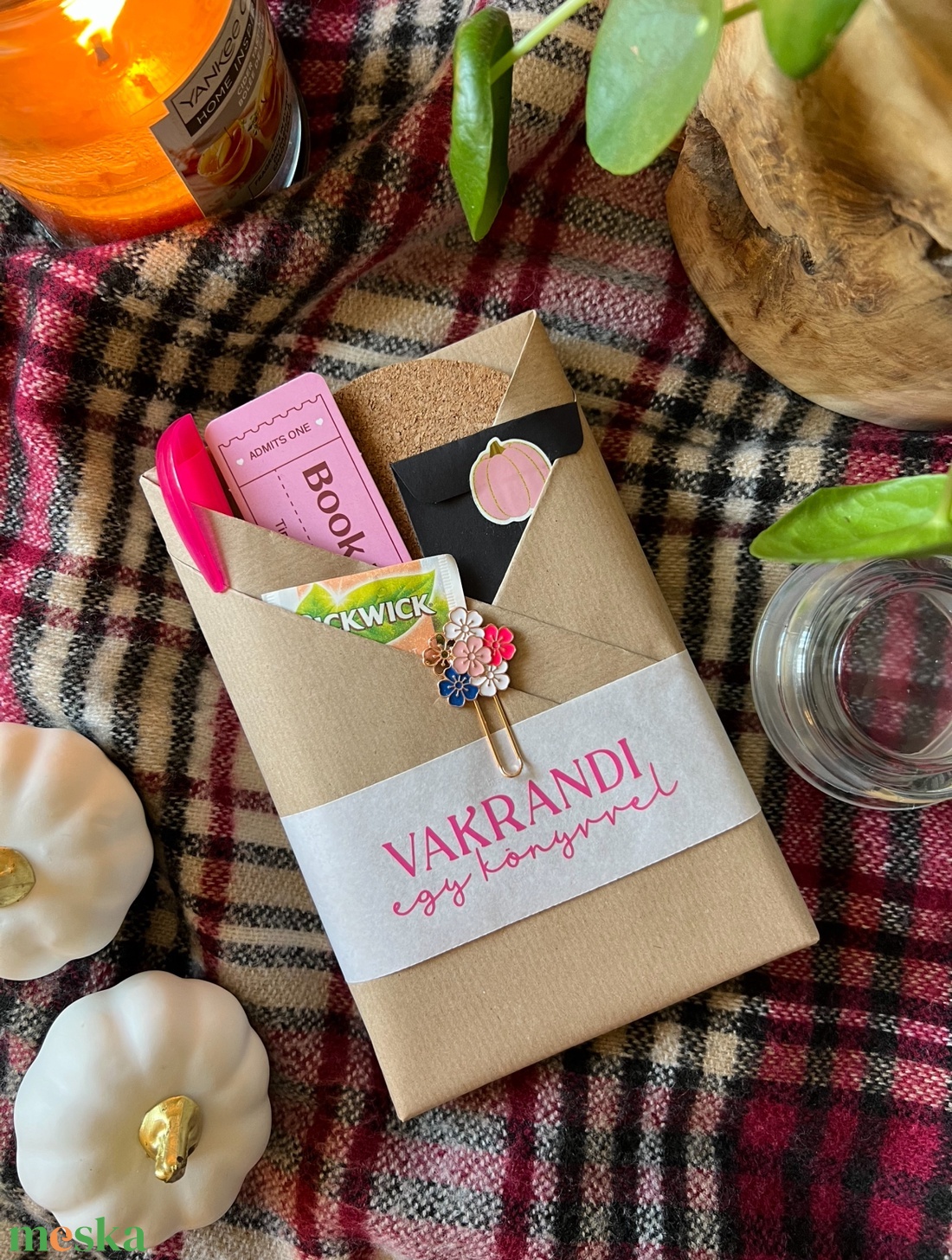 Blind date with a book - Vakrandi egy könyvvel BOOKAPEST/krimi - diy (csináld magad) - egységcsomag - Meska.hu