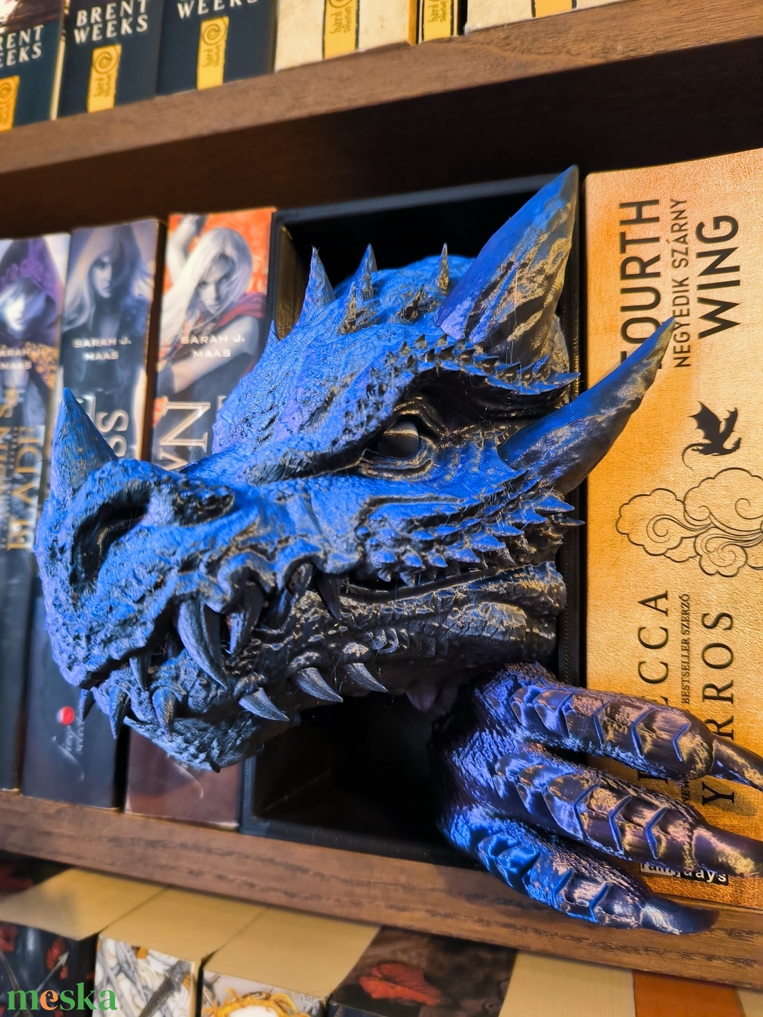 Sárkányfej booknook színváltós - otthon & életmód - dekoráció - asztal és polc dekoráció - könyvszobor - Meska.hu