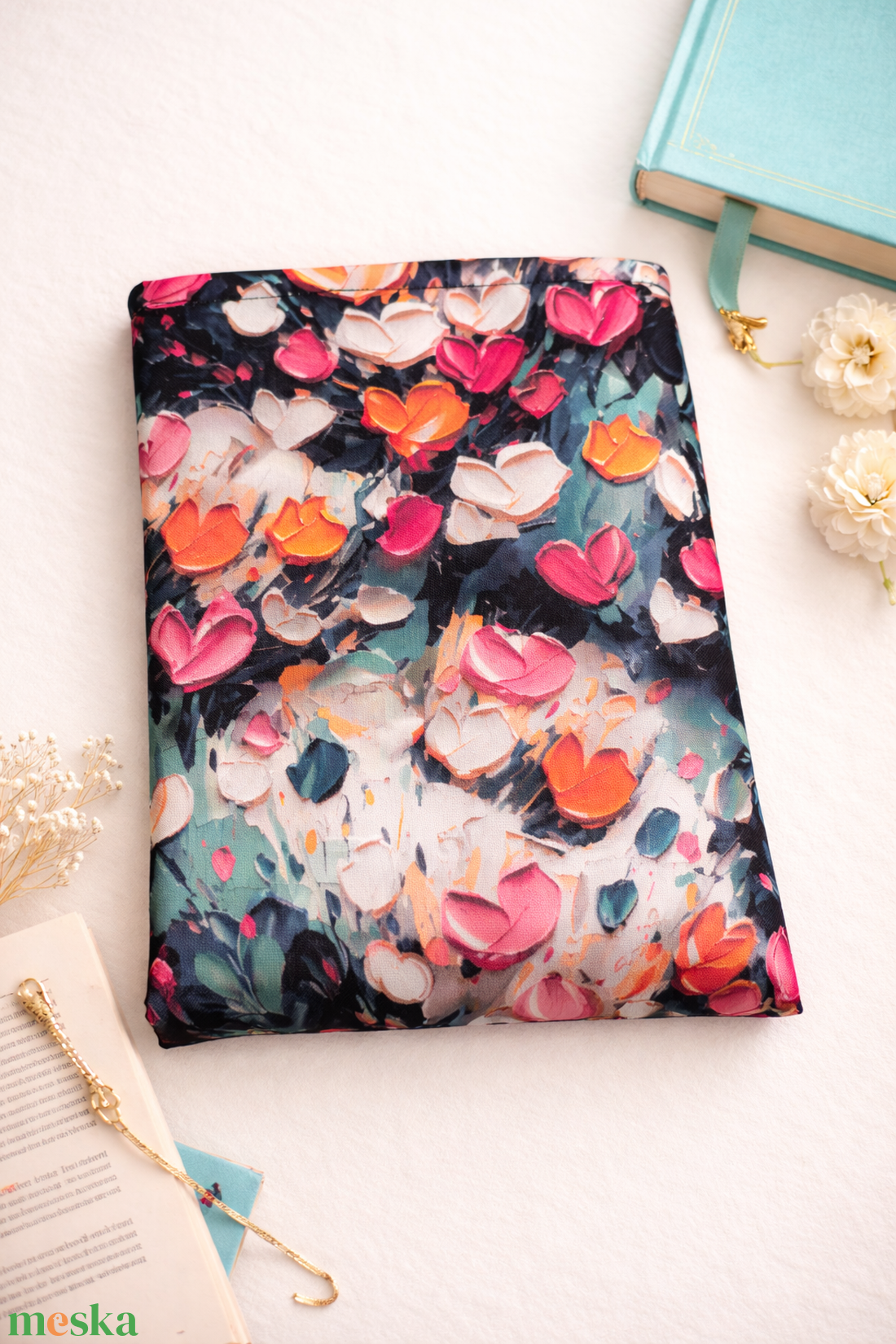 Festett szívek könyvtasak � Stílusos védelem kedvenc könyveidnek - Nagyméretű - könyv & zene - könyvtok - Meska.hu