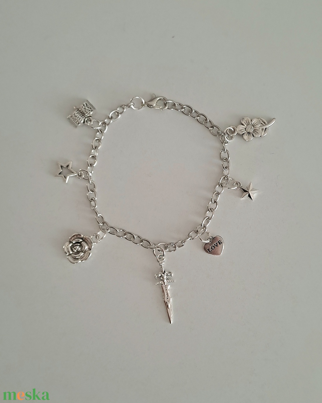 Karkötő charmokkal - ékszer - karkötő - charm karkötő - Meska.hu