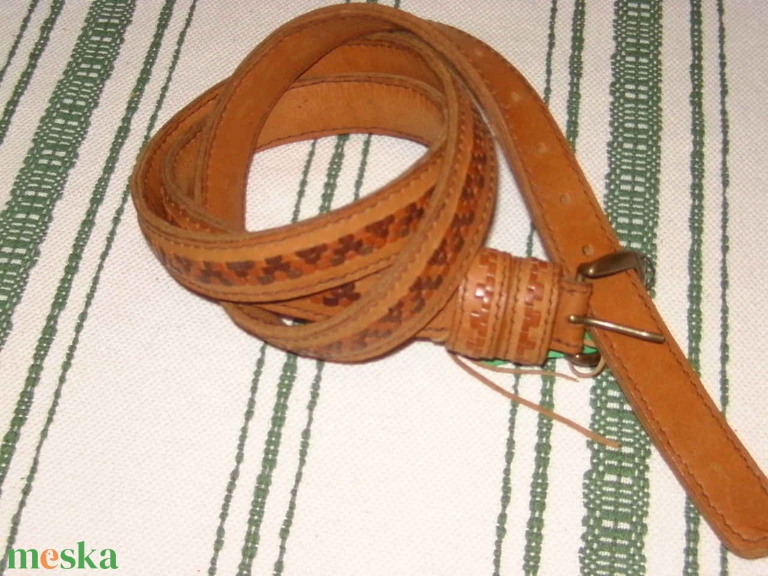 Szironyozott öv - ruha & divat - öv & övcsat - öv - Meska.hu Szironyozott öv - ruha & divat - öv & övcsat - öv - Meska.hu