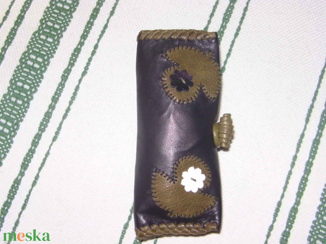 Kisvirág a szélben.....zsebkendőtartó rendelhető - táska & tok - pénztárca & más tok - zsebkendőtartó tok - Meska.hu