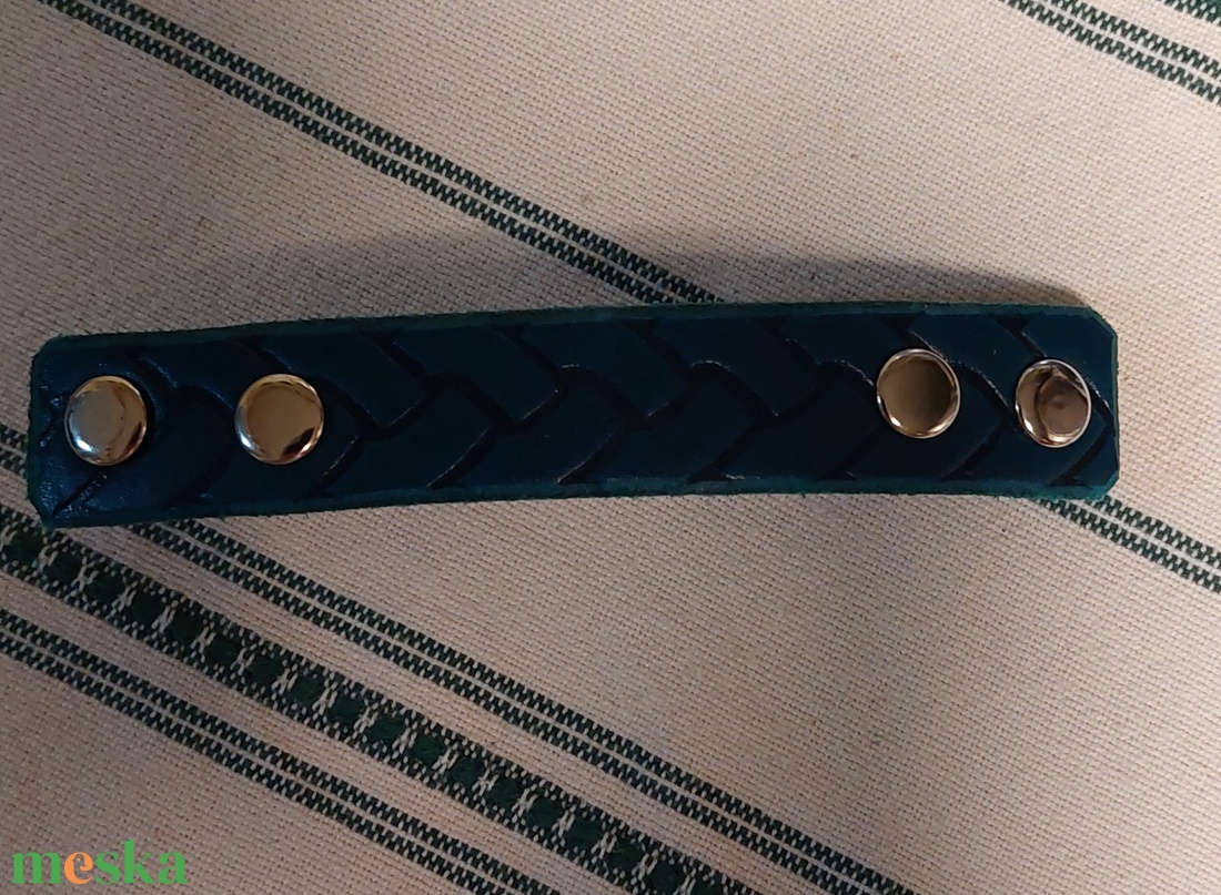 Fonott mintás hajcsatok - ruha & divat - hajdísz & hajcsat - hajcsat & hajtű - Meska.hu