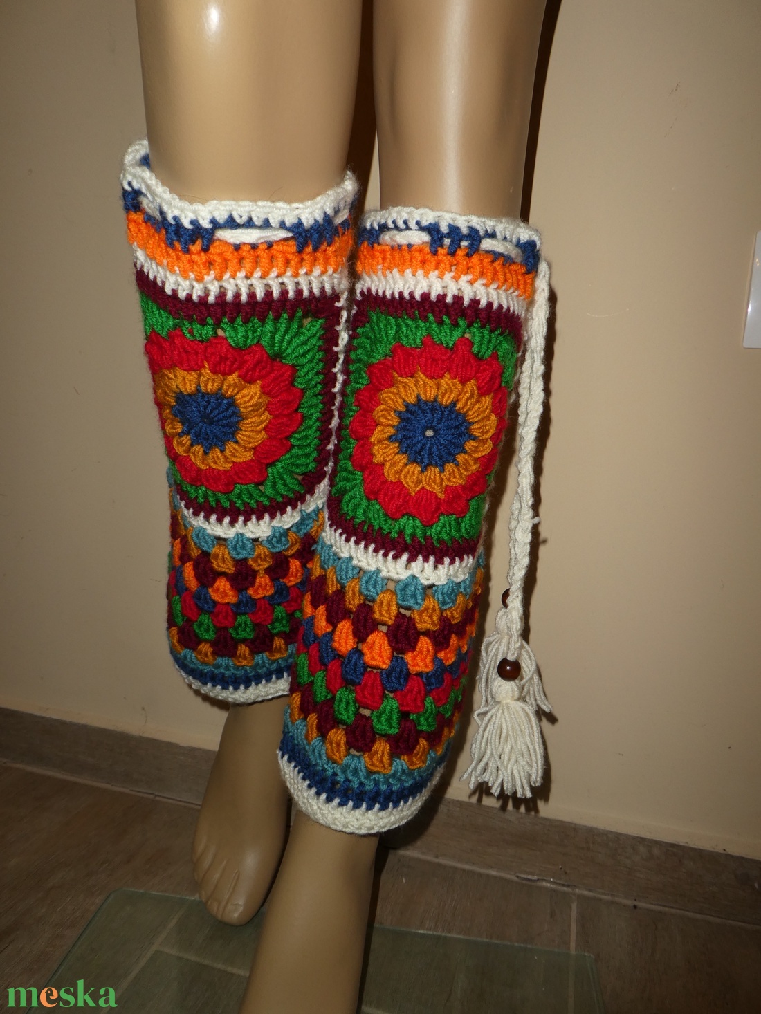 horgolt lábszár melegítő - ruha & divat - cipő & papucs - lábszármelegítő - Meska.hu