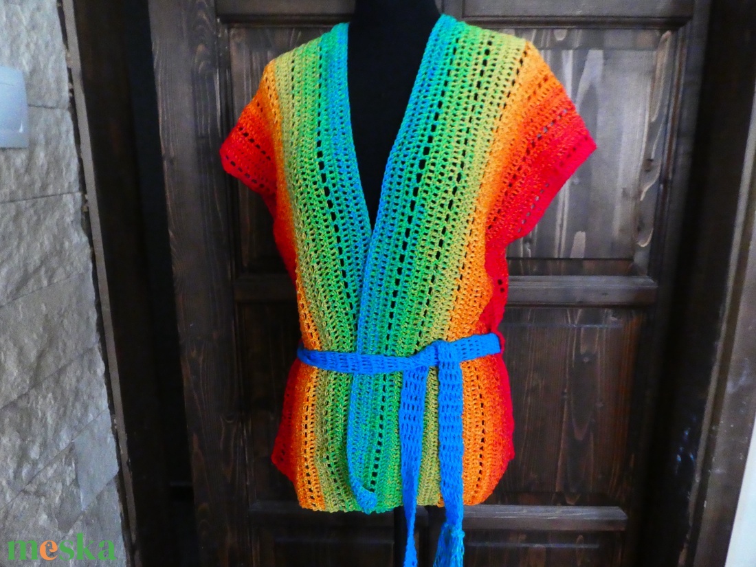 horgolt laza mellény s-m-es - ruha & divat - női ruha - mellény - Meska.hu