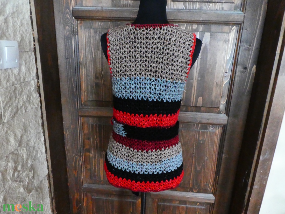 horgolt mellény s-m-es - ruha & divat - női ruha - mellény - Meska.hu