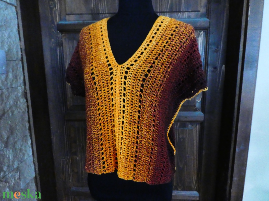 horgolt rövid bő laza s-m-es felső - ruha & divat - női ruha - mellény - Meska.hu