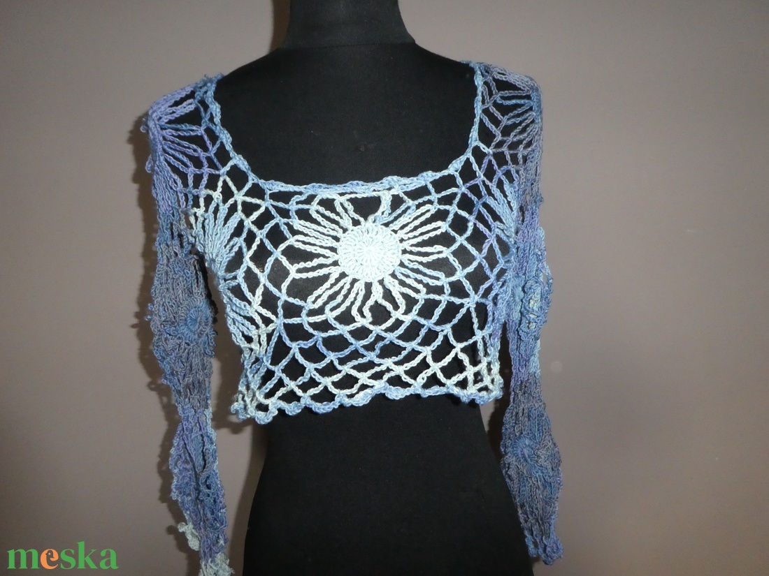 horgolt rövid felső 3/4-es ujjú s-m-es  - ruha & divat - női ruha - mellény - Meska.hu
