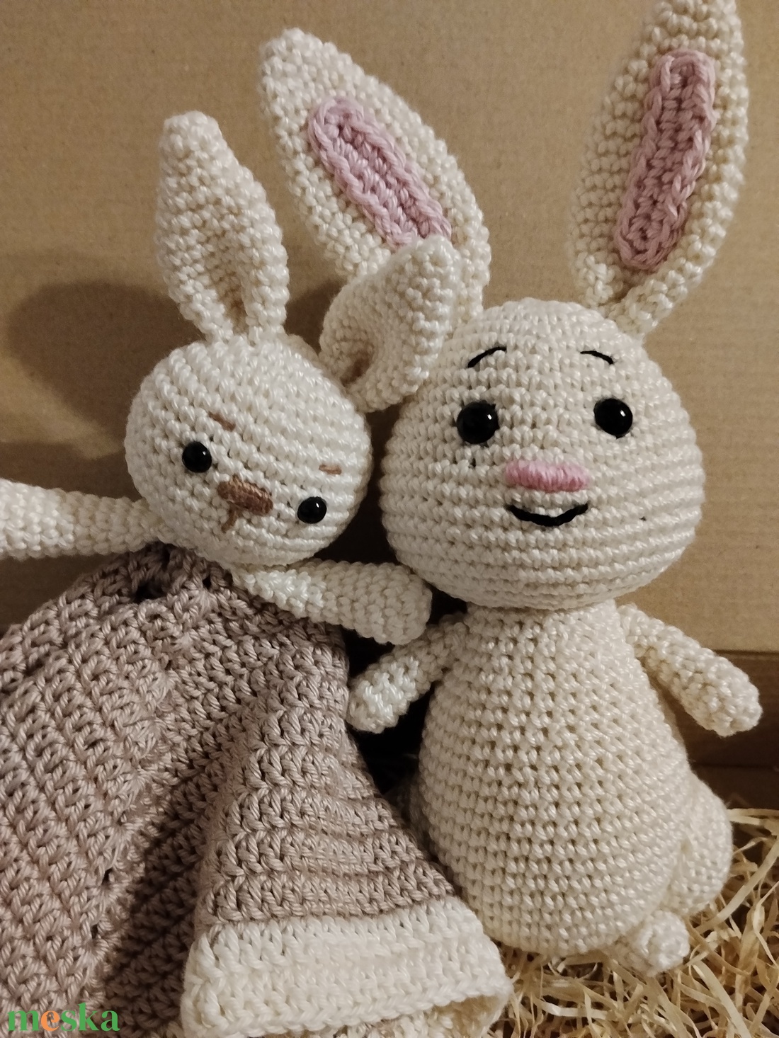 Nyuszis szett  - baba - mama - baba játékok - szundikendő, alvóka - Meska.hu