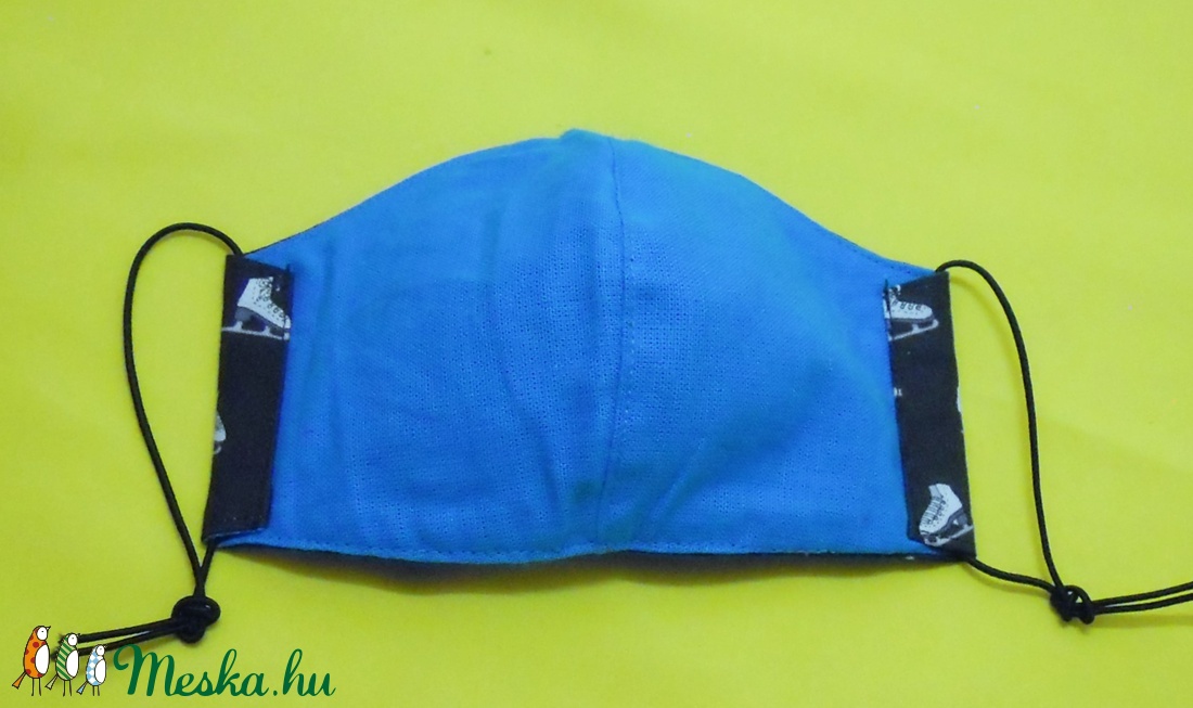 KORCSOLYÁS arcmaszk - kis méret - minőségi pamutból - gyerek - gyerek - Meska.hu