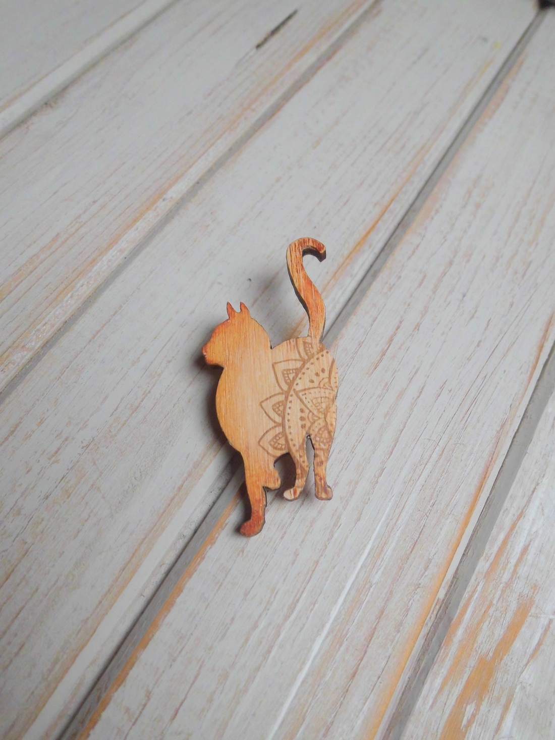 Indiai mintájú cica,macska fa bross, kitűző -  - Meska.hu