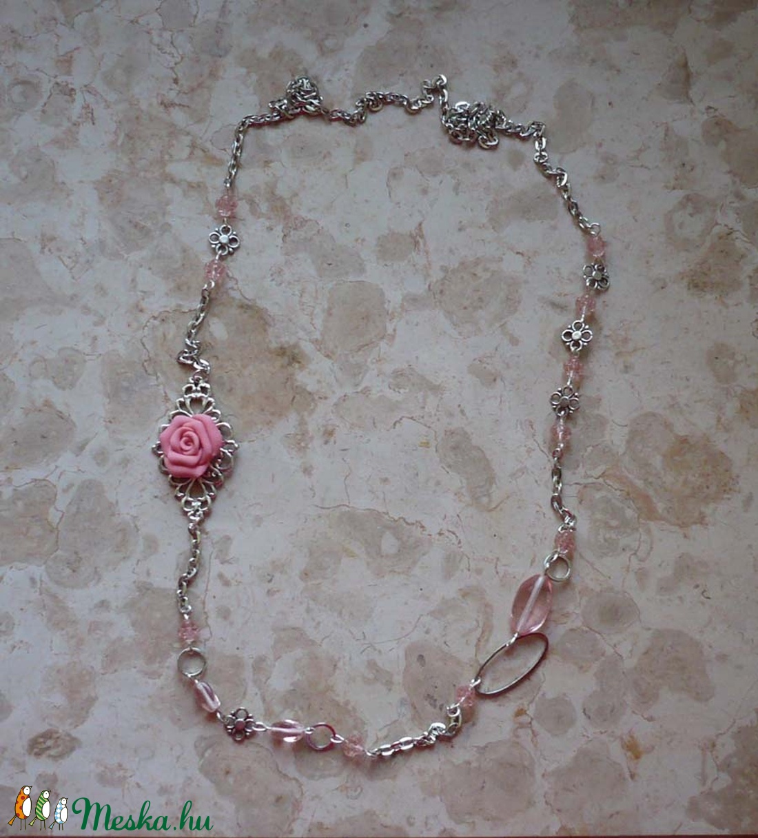 Lazacrózsaszín-ezüst hosszú asszimetrikus nyaklánc rózsával -  - Meska.hu