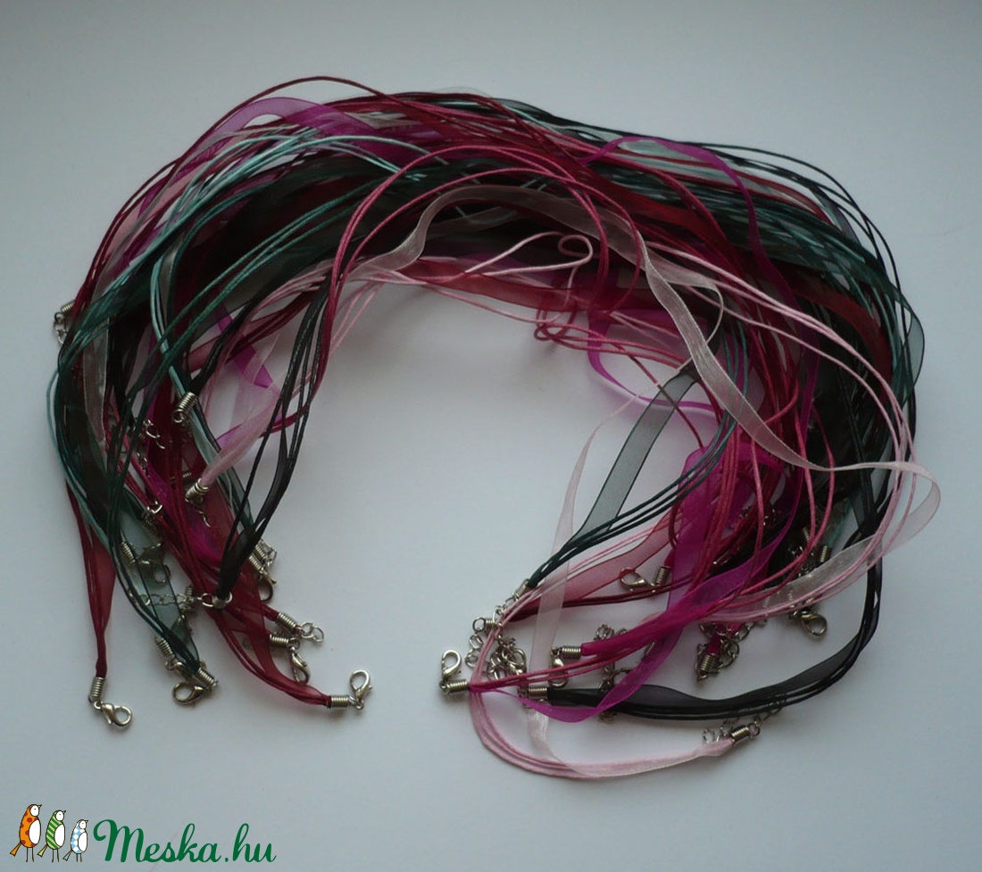 Organza-viaszolt zsinór nyakláncalapok - 19db - kellékek & szerszámok - gyöngyfűzés kellékek - egyéb alkatrész - Meska.hu Organza-viaszolt zsinór nyakláncalapok - 19db - kellékek & szerszámok - gyöngyfűzés kellékek - egyéb alkatrész - Meska.hu