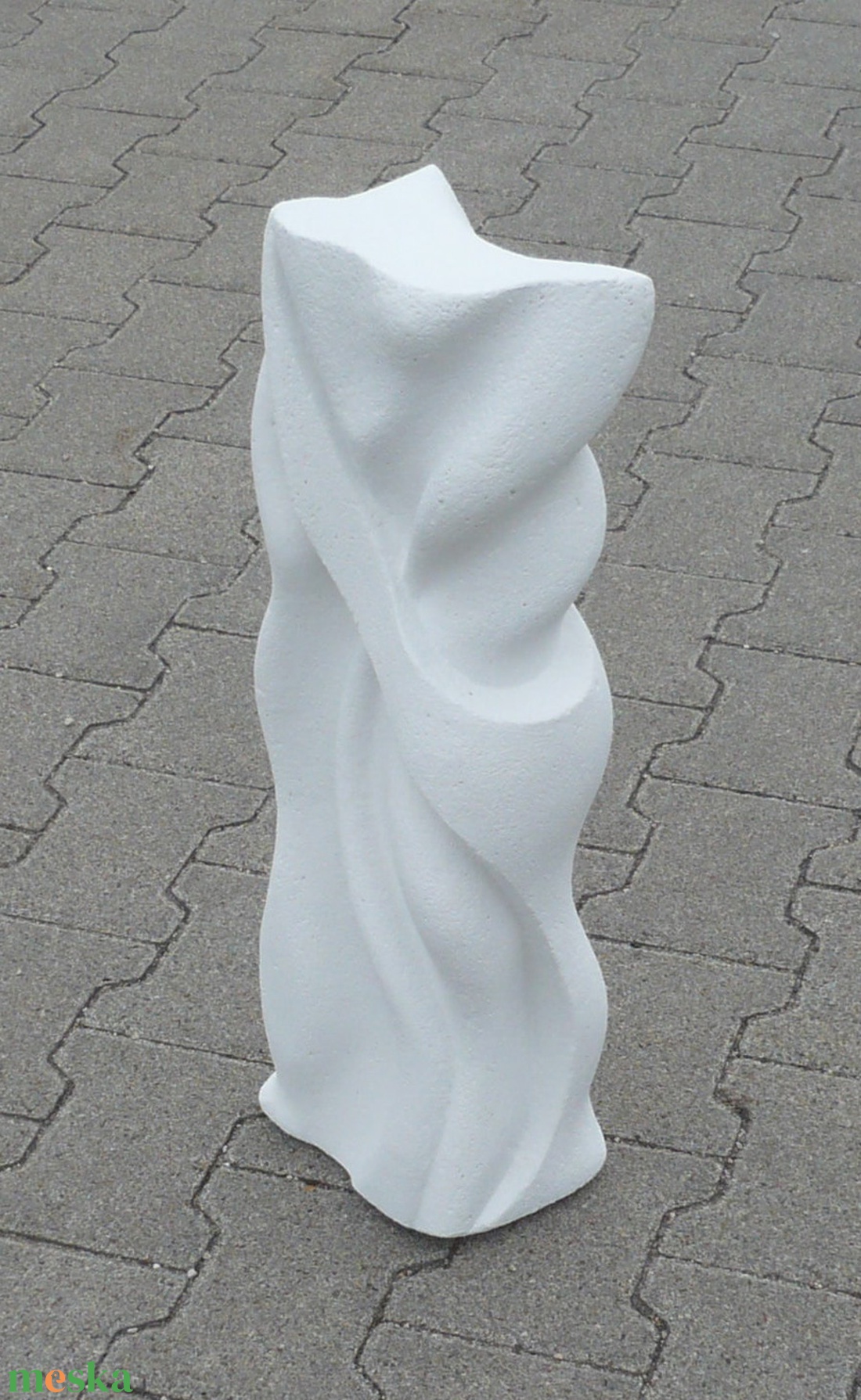Organikus kerti szobor - egyedileg kézzel faragott kerti szobor (60cm magas) - művészet - szobor - kő - Meska.hu Organikus kerti szobor - egyedileg kézzel faragott kerti szobor (60cm magas) - művészet - szobor - kő - Meska.hu