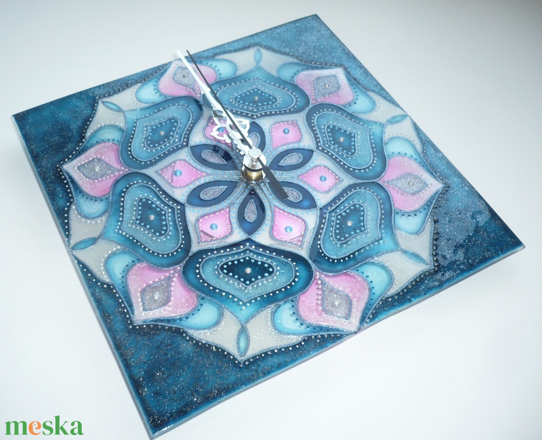 Csillagos Égbolt - egyedi festett mandala üveg falióra - otthon & életmód - dekoráció - fali és függő dekoráció - falióra & óra - Meska.hu Csillagos Égbolt - egyedi festett mandala üveg falióra - otthon & életmód - dekoráció - fali és függő dekoráció - falióra & óra - Meska.hu