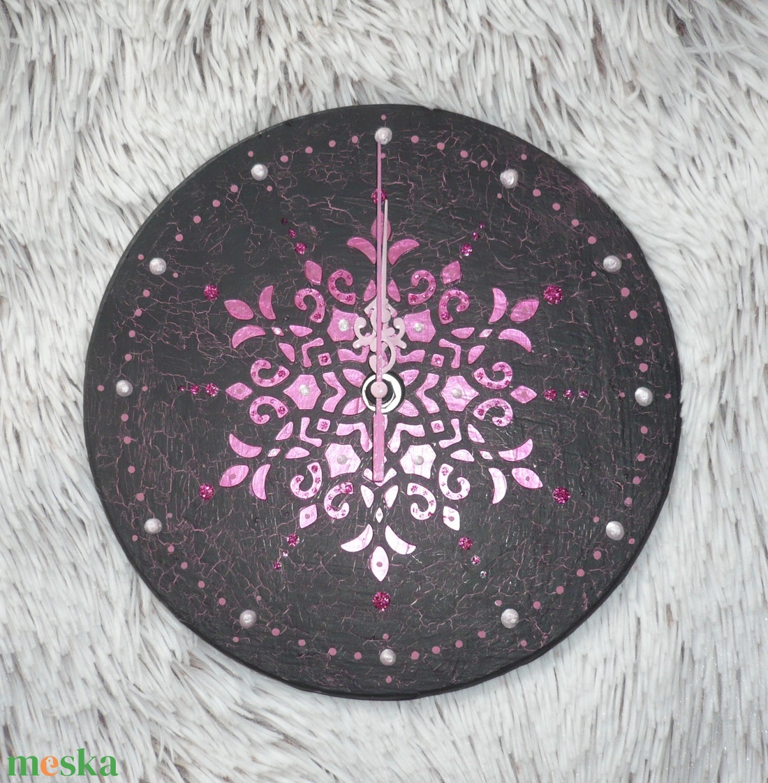 Pink mandala - egyedi, festett fa falióra - otthon & életmód - dekoráció - fali és függő dekoráció - falióra & óra - Meska.hu Pink mandala - egyedi, festett fa falióra - otthon & életmód - dekoráció - fali és függő dekoráció - falióra & óra - Meska.hu