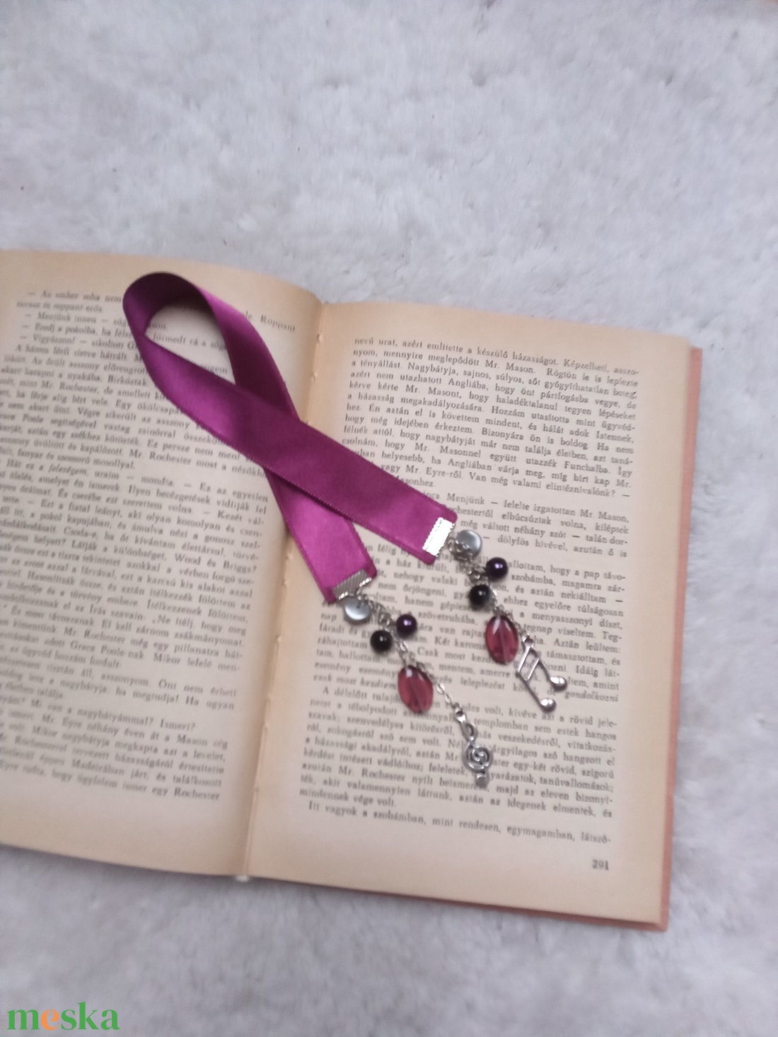 Zene nélkül mit érek én... - burgundy szatén könyvjelző - 6/5 - könyv & zene - könyvjelző - Meska.hu Zene nélkül mit érek én... - burgundy szatén könyvjelző - 6/5 - könyv & zene - könyvjelző - Meska.hu