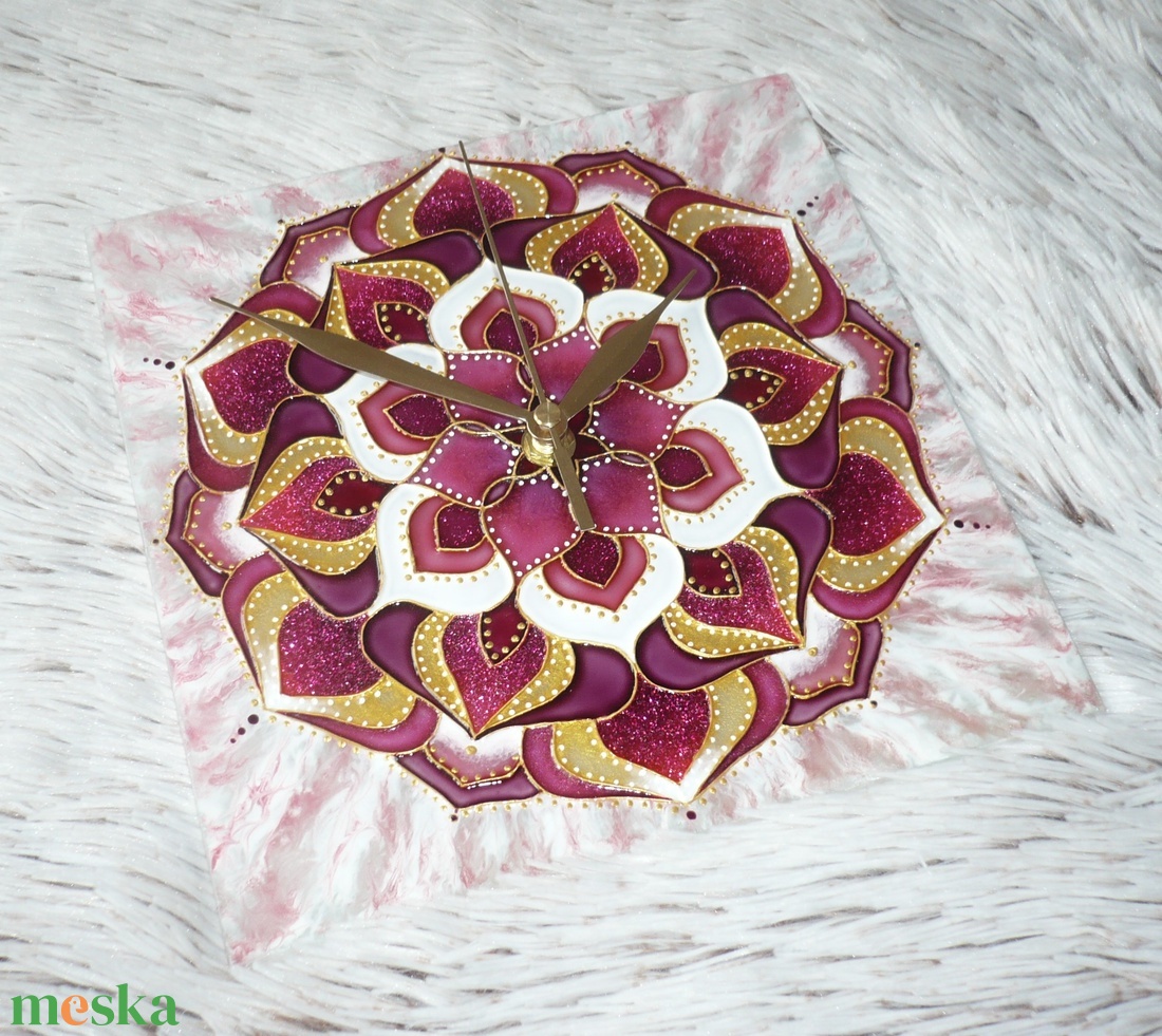 Mályvacukor - Mandala, egyedi festett üveg falióra - otthon & életmód - dekoráció - fali és függő dekoráció - falióra & óra - Meska.hu Mályvacukor - Mandala, egyedi festett üveg falióra - otthon & életmód - dekoráció - fali és függő dekoráció - falióra & óra - Meska.hu