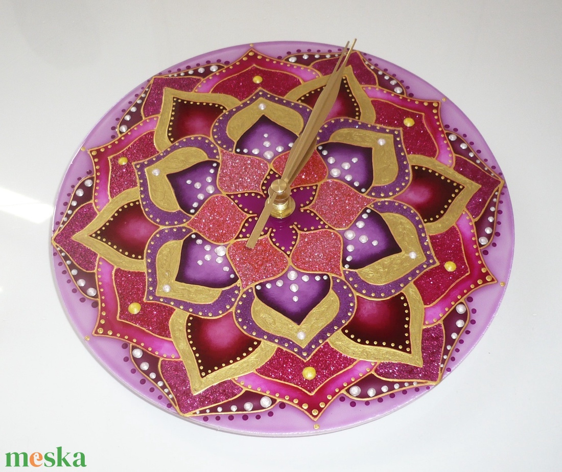 Belső Csillogás - Mandala, egyedi festett üveg falióra - otthon & életmód - dekoráció - fali és függő dekoráció - falióra & óra - Meska.hu Belső Csillogás - Mandala, egyedi festett üveg falióra - otthon & életmód - dekoráció - fali és függő dekoráció - falióra & óra - Meska.hu