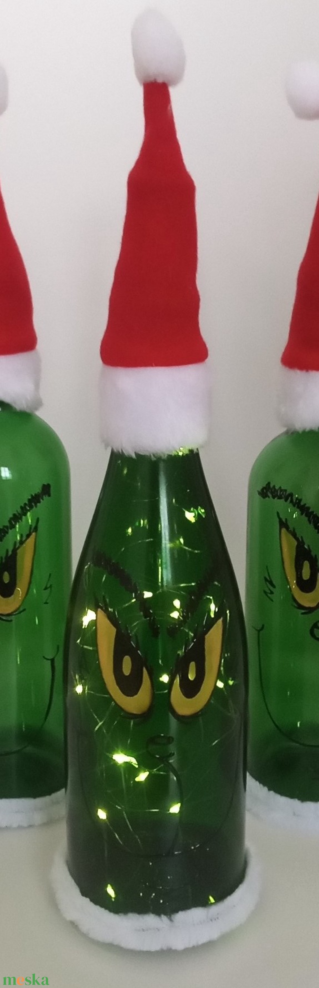 Pufók Grincs üveglámpás - egyedi festett üveg bottlelamp - otthon & életmód - lámpa - hangulatlámpa - Meska.hu