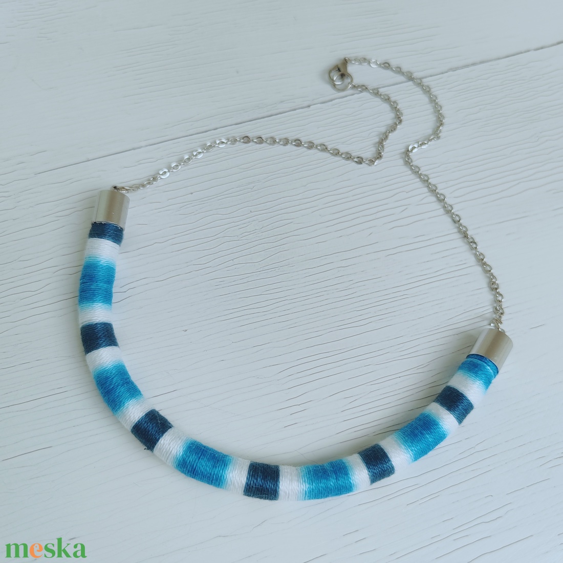 Ocean Twist Slim � Kézzel tekert kék-fehér csíkos textilékszer (Türkiz - Teal) - ékszer - nyaklánc - statement nyaklánc - Meska.hu