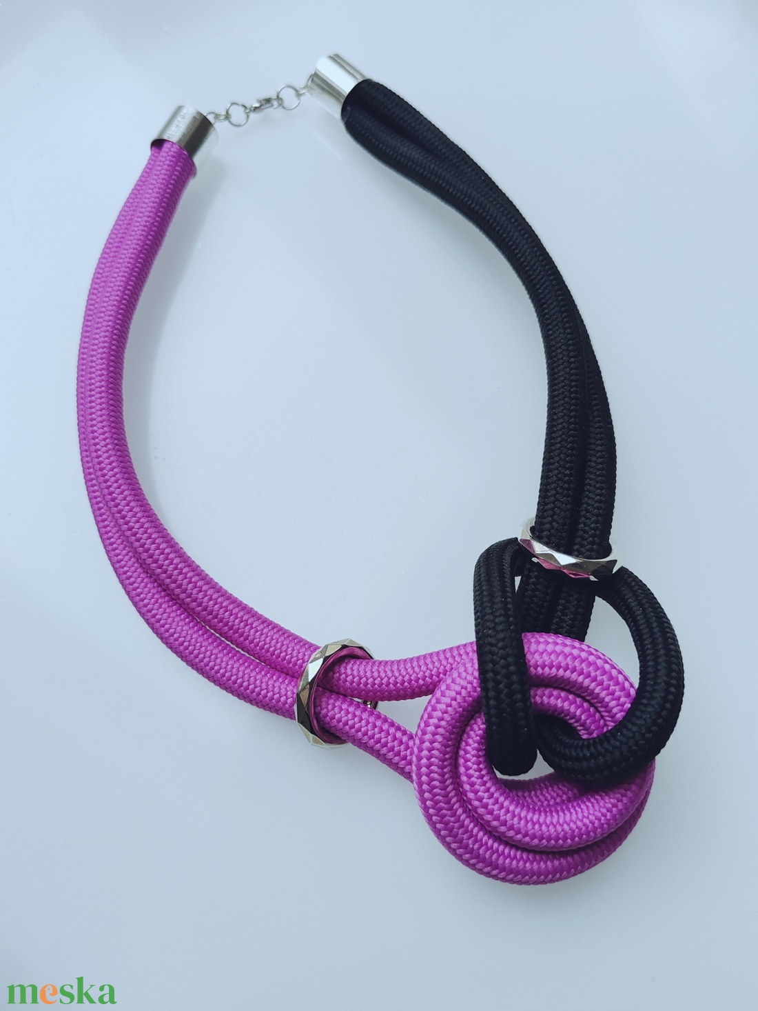 Magenta - Black Knot � Ciklámen és fekete kötélnyakék ezüst szerelékekkel - ékszer - nyaklánc - statement nyaklánc - Meska.hu