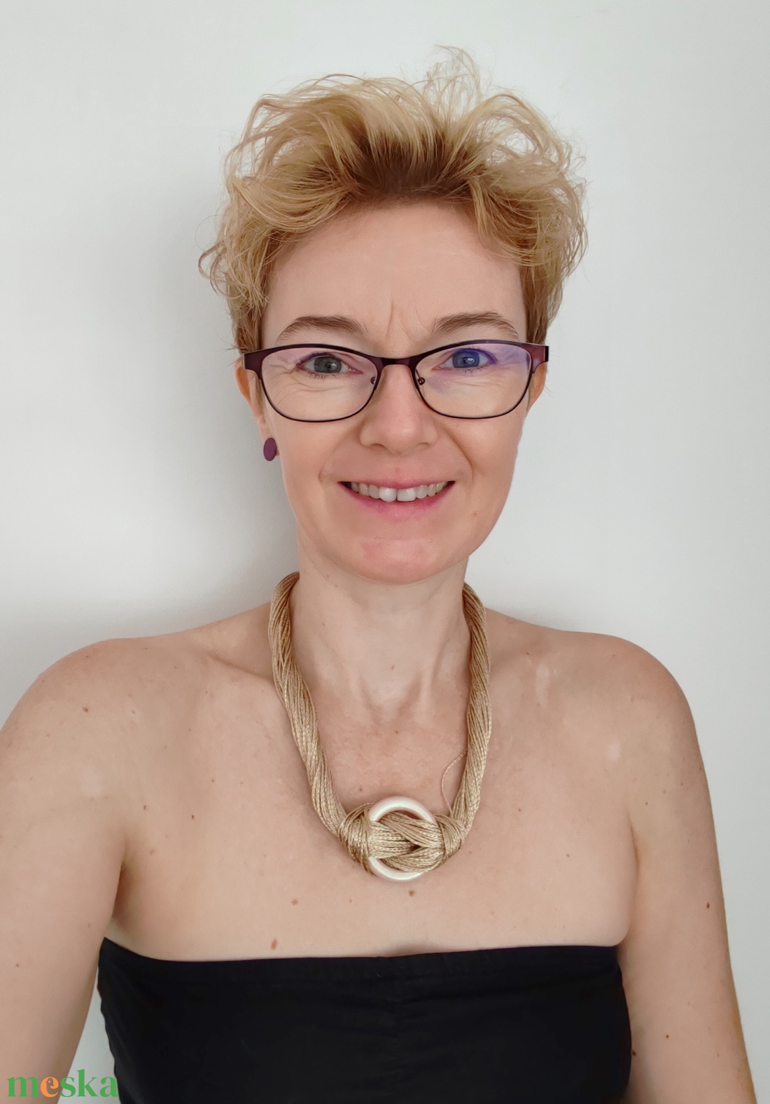 Golden Ring Boho � Sokszálas arany textilnyaklánc fa karikával  - ékszer - nyaklánc - statement nyaklánc - Meska.hu