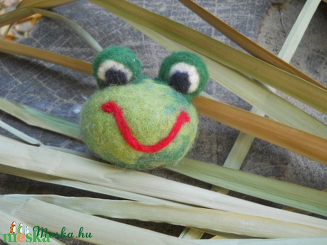 Brekeke...(labda béka) - baba - mama - baba játékok - mozgásfejlesztő játékok - Meska.hu