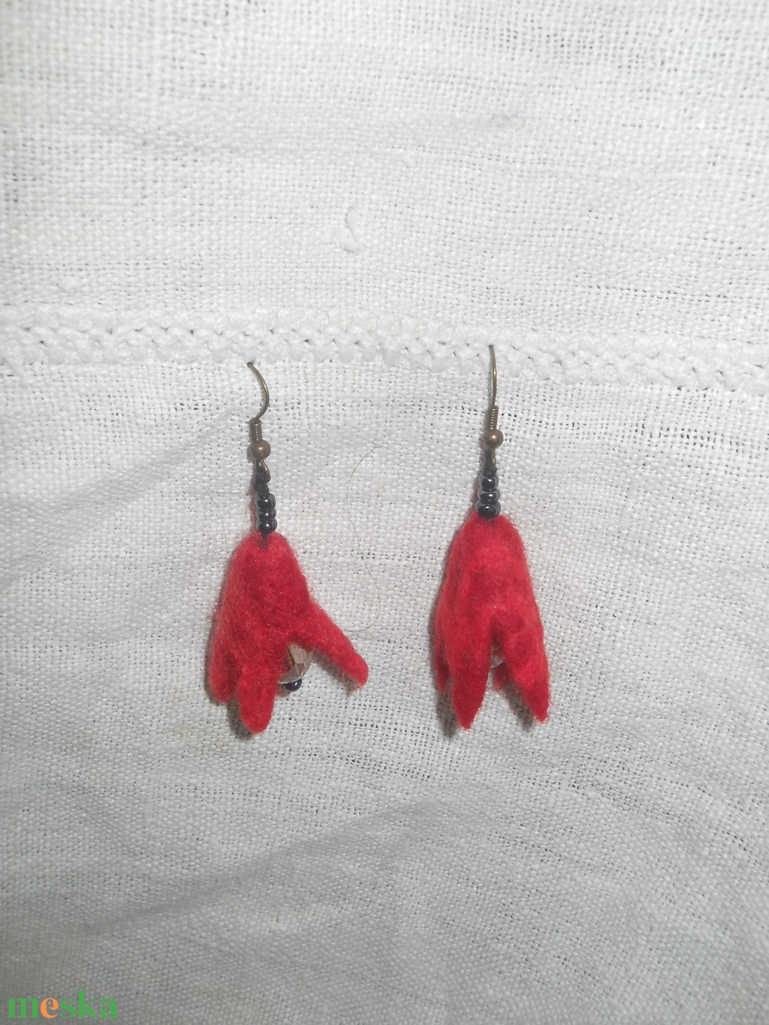 Virágos fülbevaló - ékszer - fülbevaló - lógó fülbevaló - Meska.hu