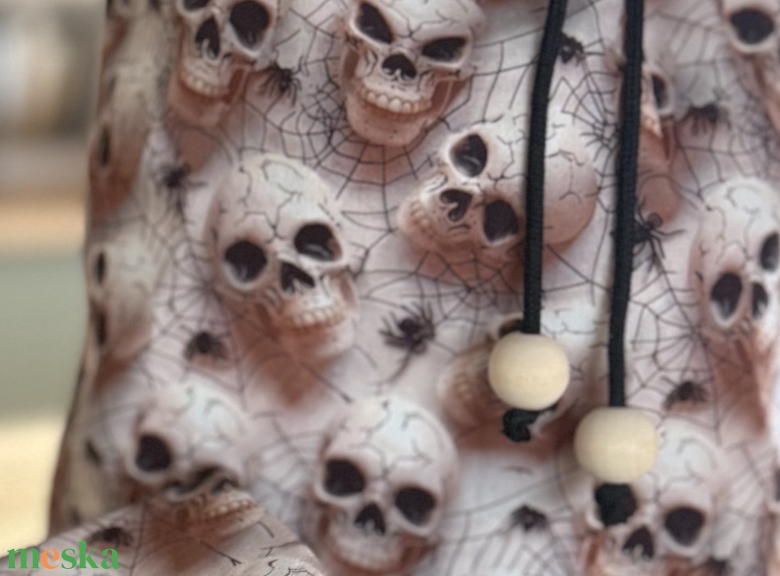 Frissen tartó Kenyeres Zsák - koponya mintás- - otthon & életmód - dekoráció - halloween - halloweeni asztaldísz - Meska.hu Frissen tartó Kenyeres Zsák - koponya mintás- - otthon & életmód - dekoráció - halloween - halloweeni asztaldísz - Meska.hu