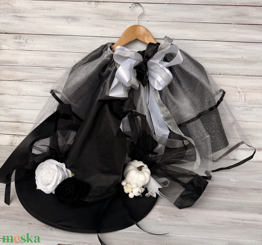 Boszorkány jelmez - otthon & életmód - dekoráció - halloween - halloweeni jelmez és kiegészítők - Meska.hu Boszorkány jelmez - otthon & életmód - dekoráció - halloween - halloweeni jelmez és kiegészítők - Meska.hu