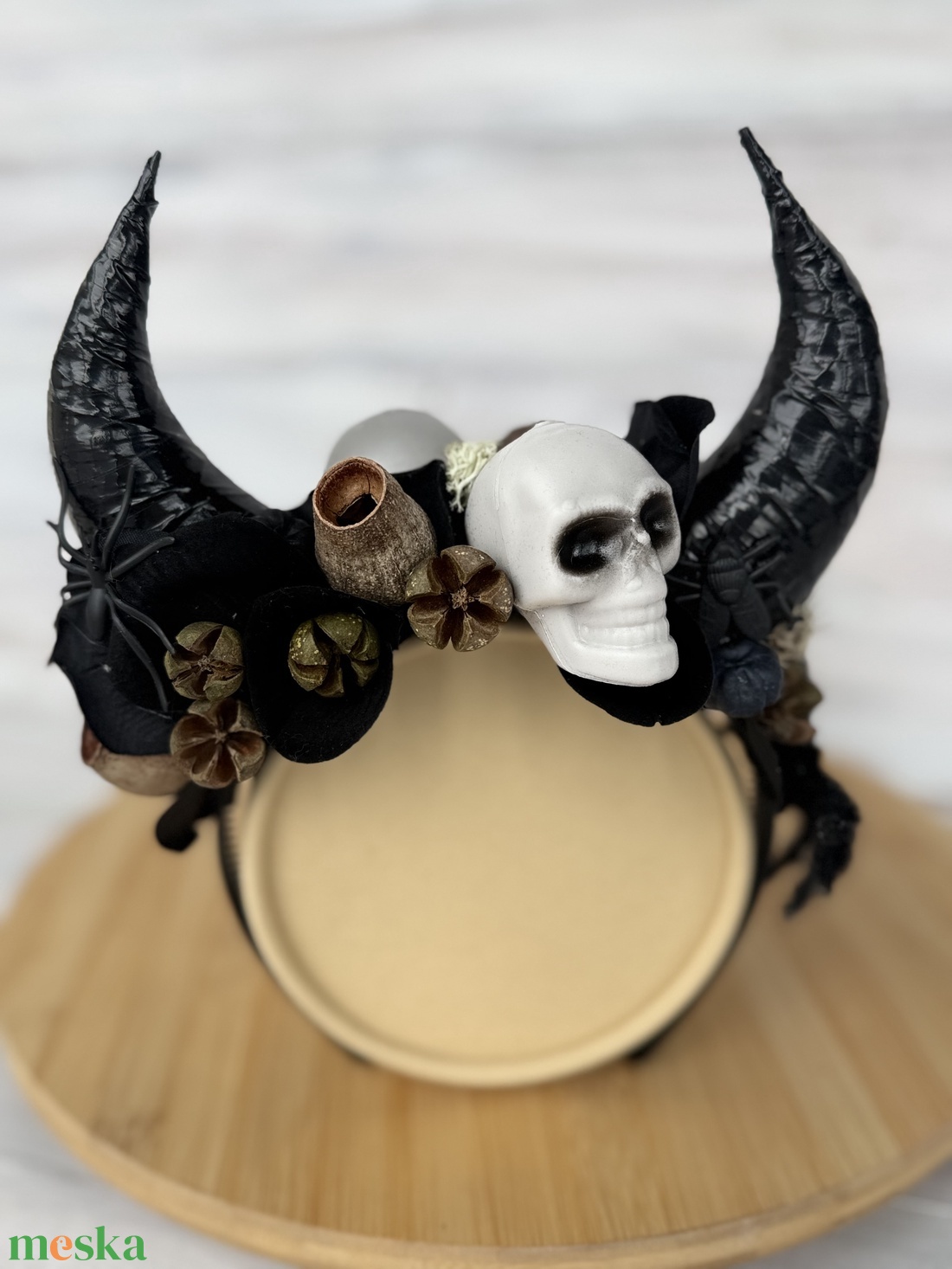 Fejdísz - fekete Halloween - otthon & életmód - dekoráció - halloween - halloweeni jelmez és kiegészítők - Meska.hu Fejdísz - fekete Halloween - otthon & életmód - dekoráció - halloween - halloweeni jelmez és kiegészítők - Meska.hu