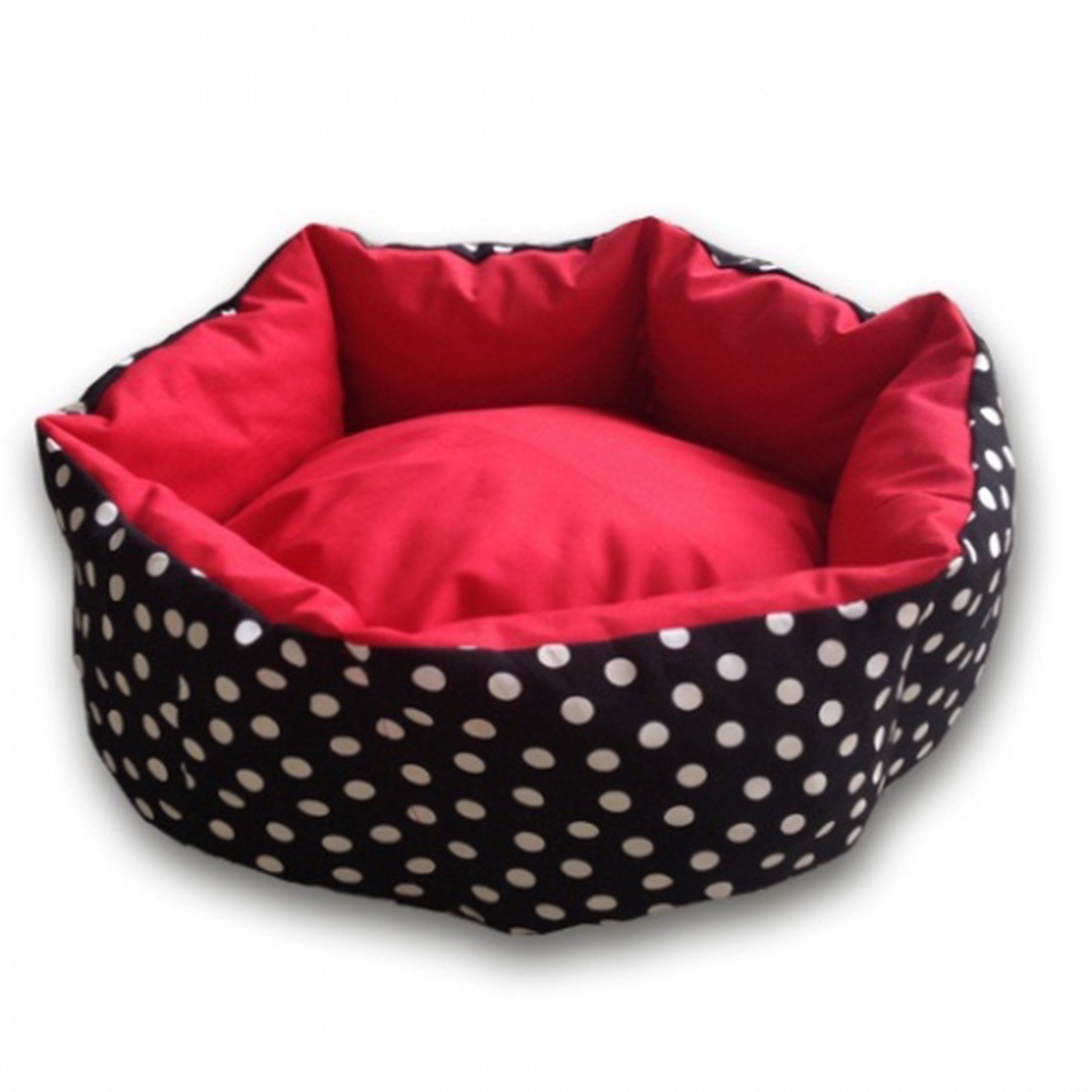 Cicaágy, kutyaágy fekete-fehér pöttyös és piros anyagból -  - Meska.hu