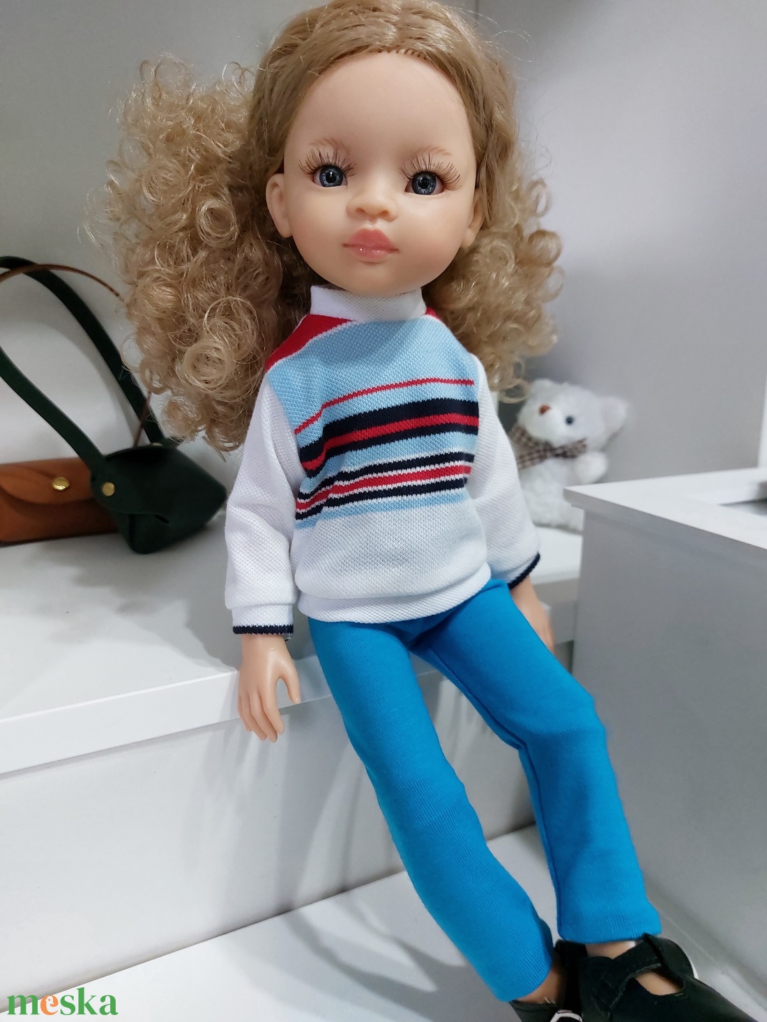 Paola Reina kék-fehér-piros csíkos hosszú ujjú pulcsis szett - játék & sport - baba & babaház - babaruha, babakellék - Meska.hu
