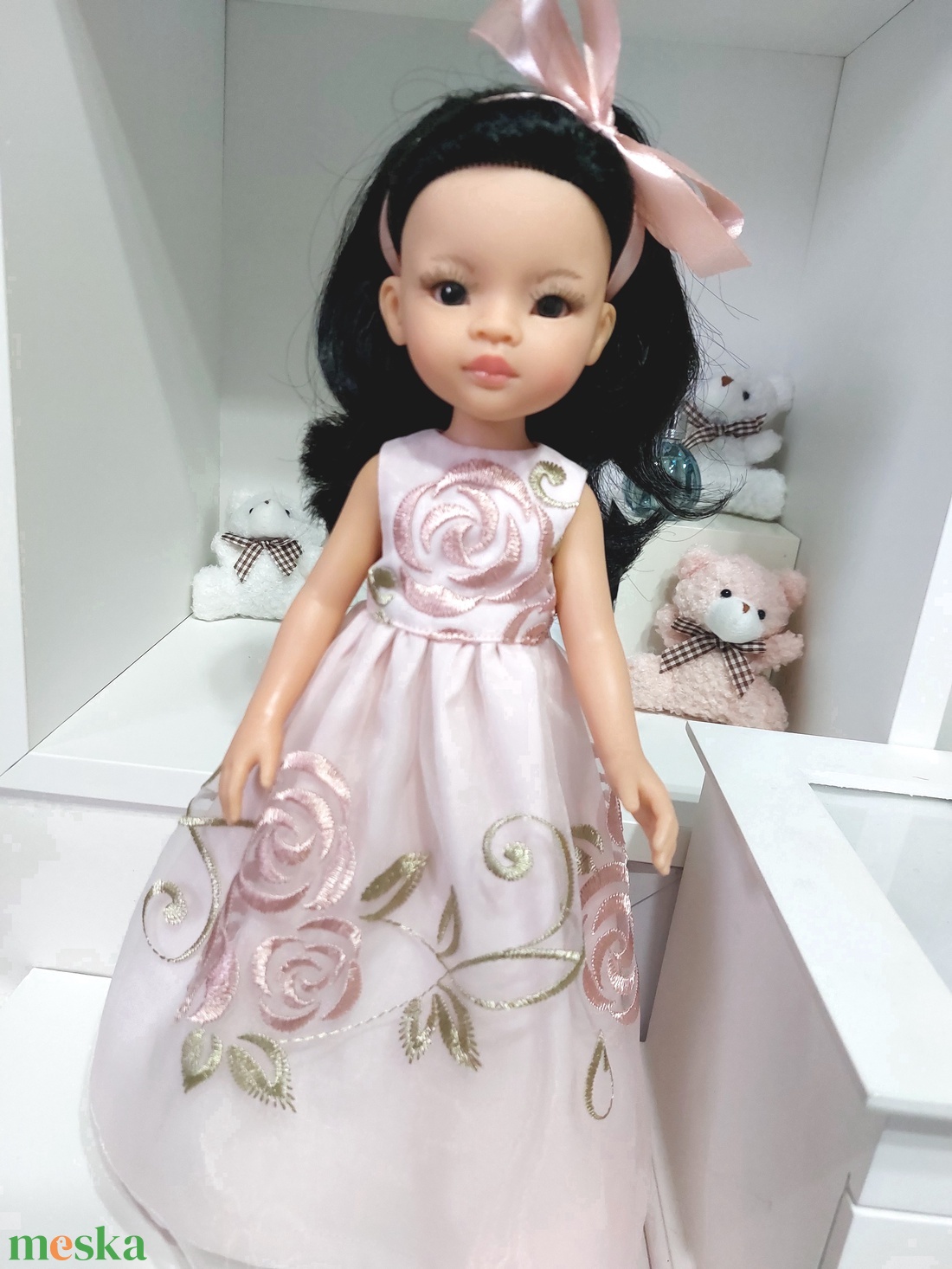 Paola Reina hímzett ruhácska - játék & sport - baba & babaház - babaruha, babakellék - Meska.hu