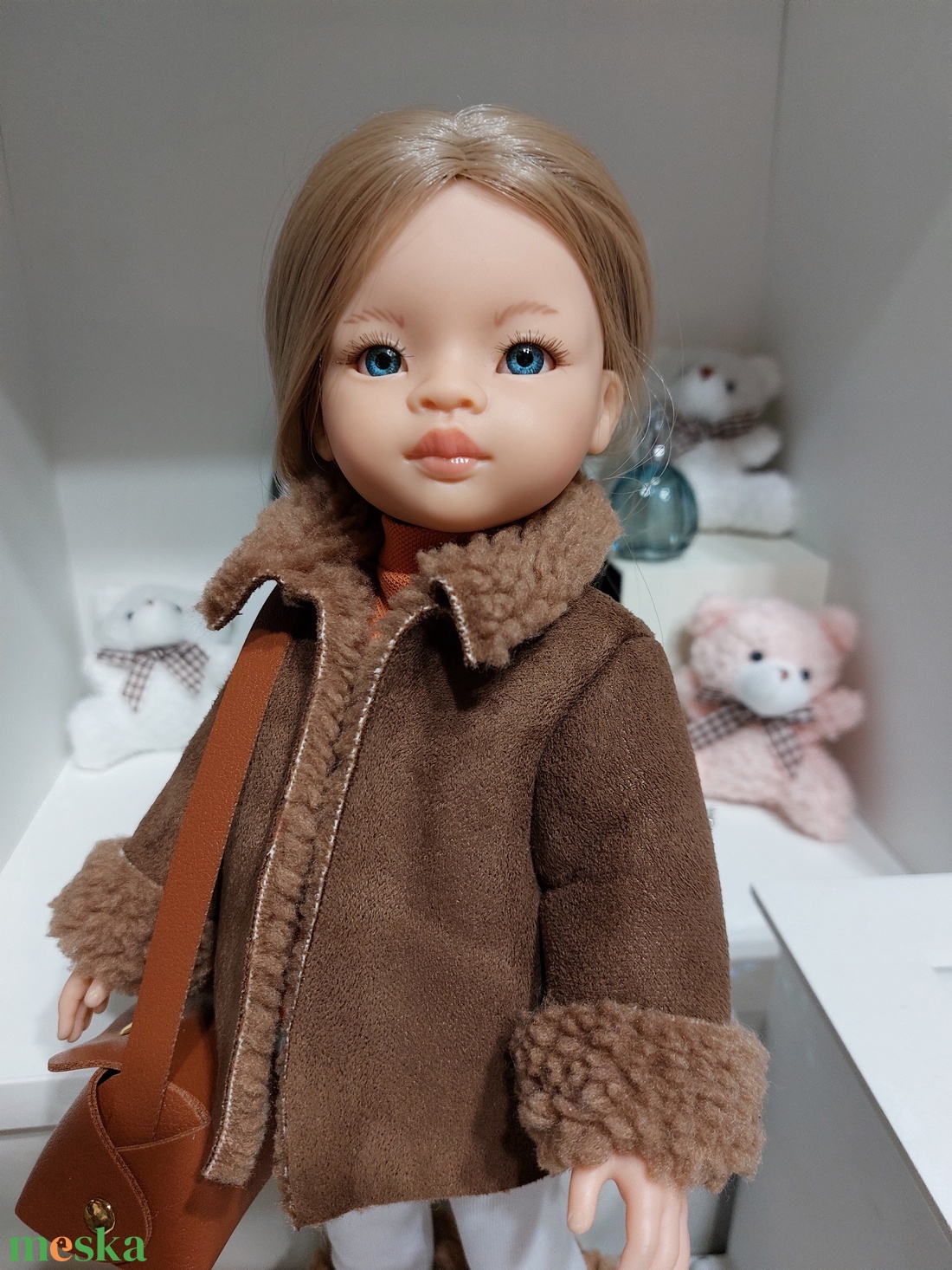Paola Reina rövid csokoládébarna szőrmekabátka - játék & sport - baba & babaház - babaruha, babakellék - Meska.hu