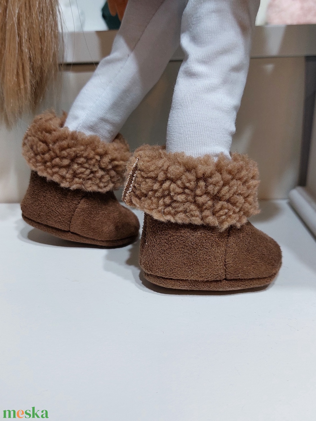 Paola Reina csokoládébarna szőrmecsizma - játék & sport - baba & babaház - babaruha, babakellék - Meska.hu