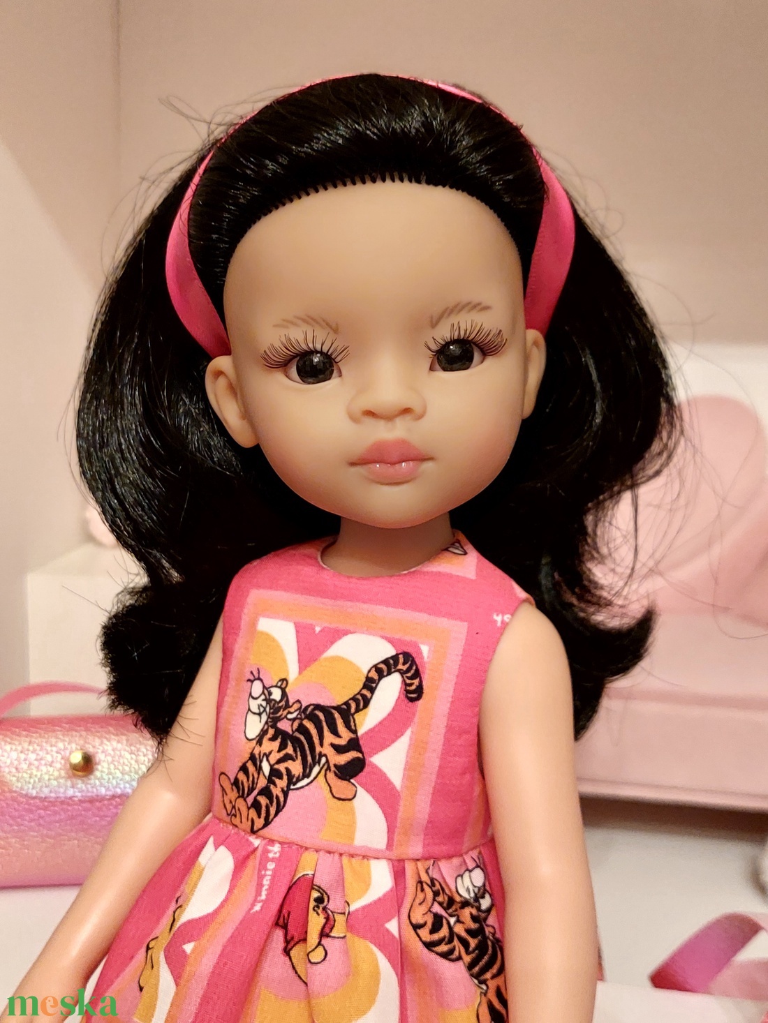 Paola Reina Micimackós mesemintás ujjatlan ruha - játék & sport - baba & babaház - játékbaba, babakellék - Meska.hu