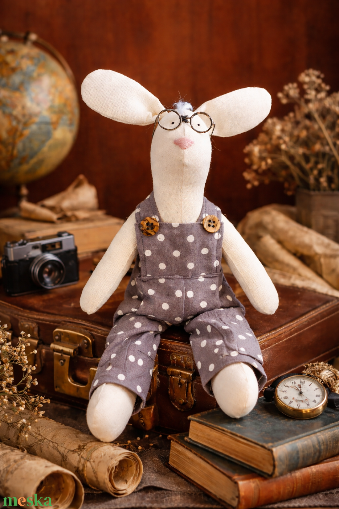 Tódor nyuszi - kézzel készült, Waldorf ihletésű textilfigura - játék & sport - plüssállat & játékfigura - más figura - Meska.hu